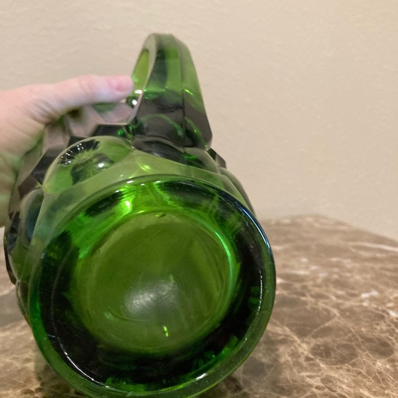 SOLD-Pitcher - LE Smith Green Glass Pitcher - Picture 2 of 3
